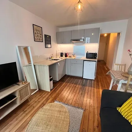 Pilori 2 Pers, Separate Bedroom, Tv Wifi Apartamento Nantes